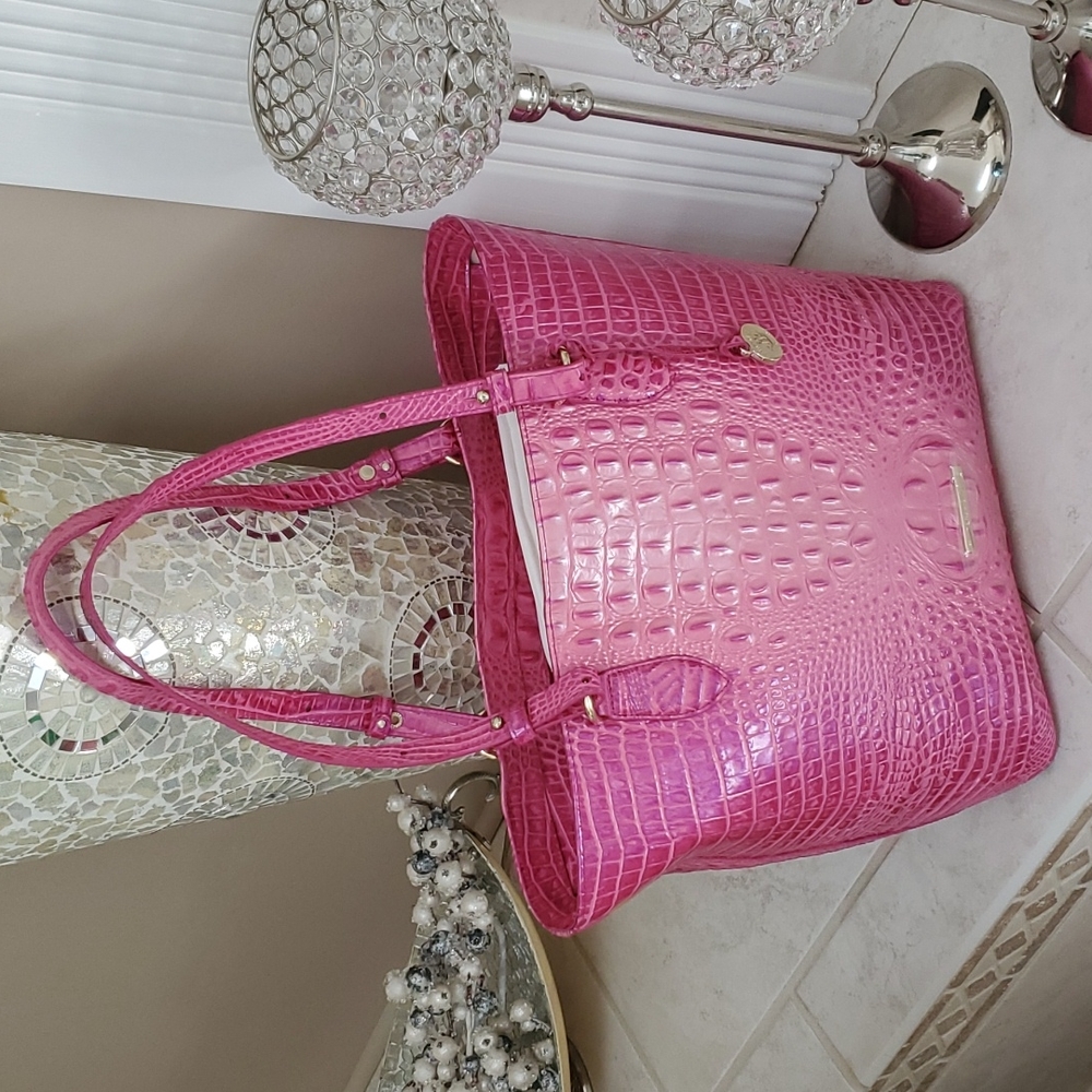 ๐ฅณ๐HOST PICK!๐๐ฅณ ๐๐ BRAHMIN ELLEN HIBISCUS OMBRE TOTE ๐๐ - Picture 1 of 9